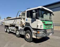2014 Scania P410 8x4 Tipper Truck